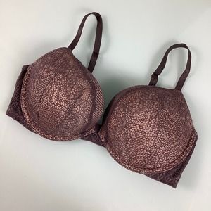 Victoria’s Secret Very Sexy Push Up Wired Lace nude lined Bra SZ 36D EUC
